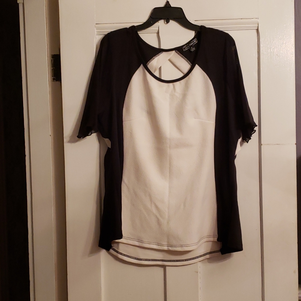 Black & White Blouse